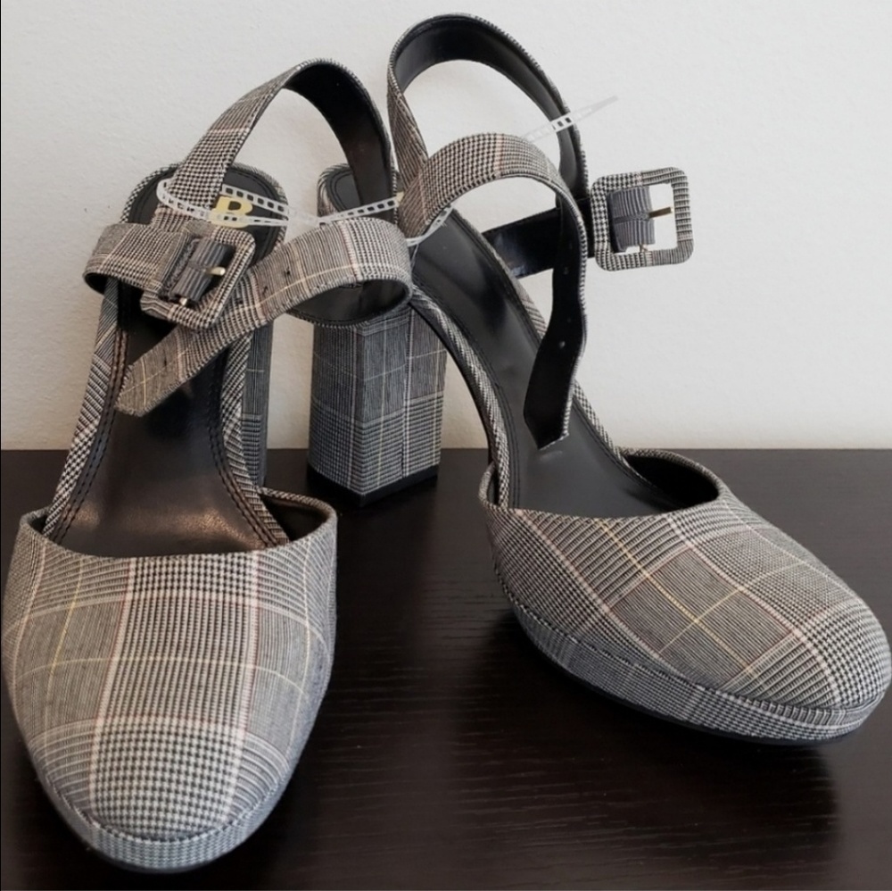 Gianni Bini Black and Gray Plaid Heels